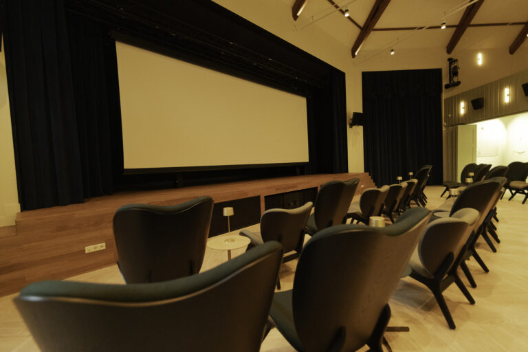 Impressie zaal Milûk