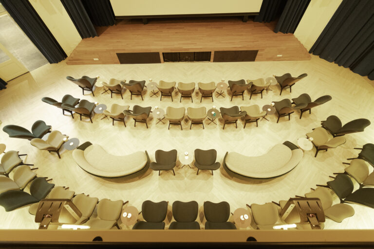 Impressie Zaal Milûk